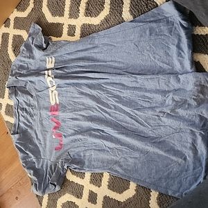 Livesore tshirt size xs, runs like s guc